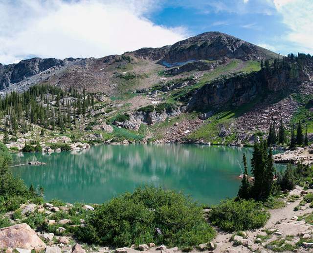 Cecret Lake