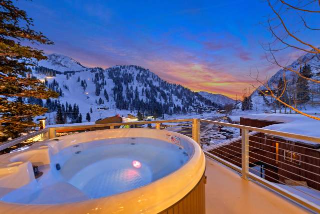 Alta Chalets