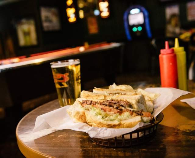 Cotton Bottom Burger