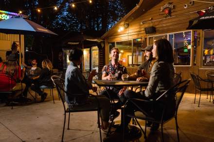 Outdoor Patio at the Sun Trapp