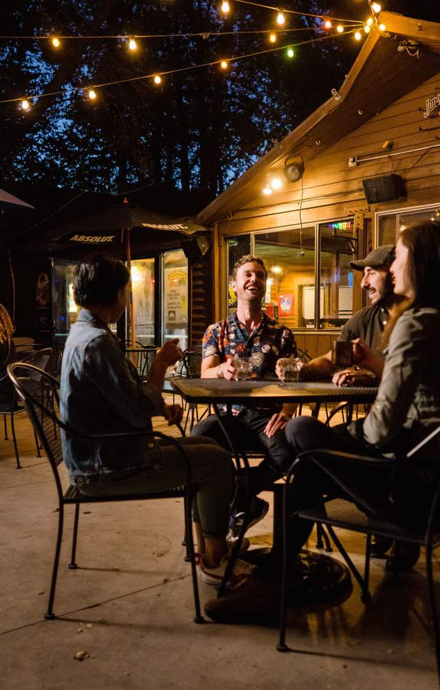 Outdoor Patio at the Sun Trapp