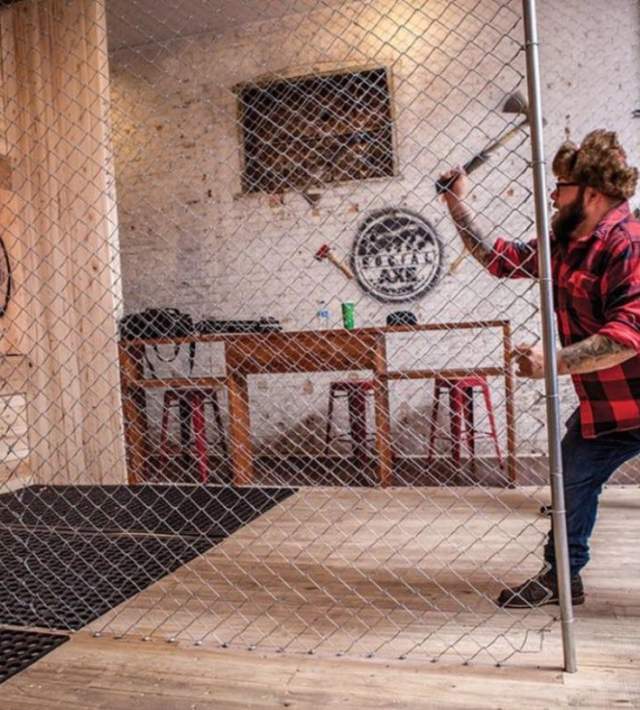 Social Axe Throwing