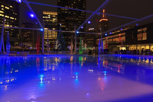 The Downtown Ice skating rink is fun for the whole family!
