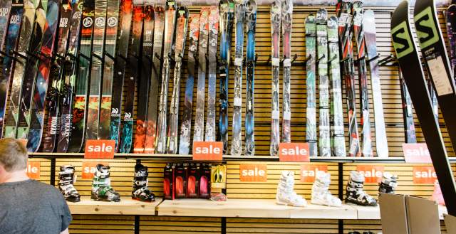Ski Rentals in South Valley